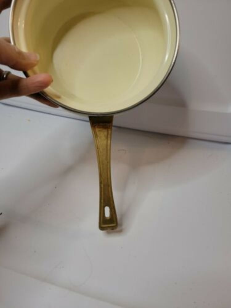 Vintage Retro 6 in Enamelware Cooking Pot W/ Gold Handle Floral - Picture 7 of 14
